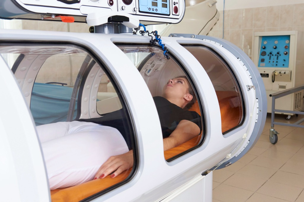 hyperbaric oxygen chamber therapy
